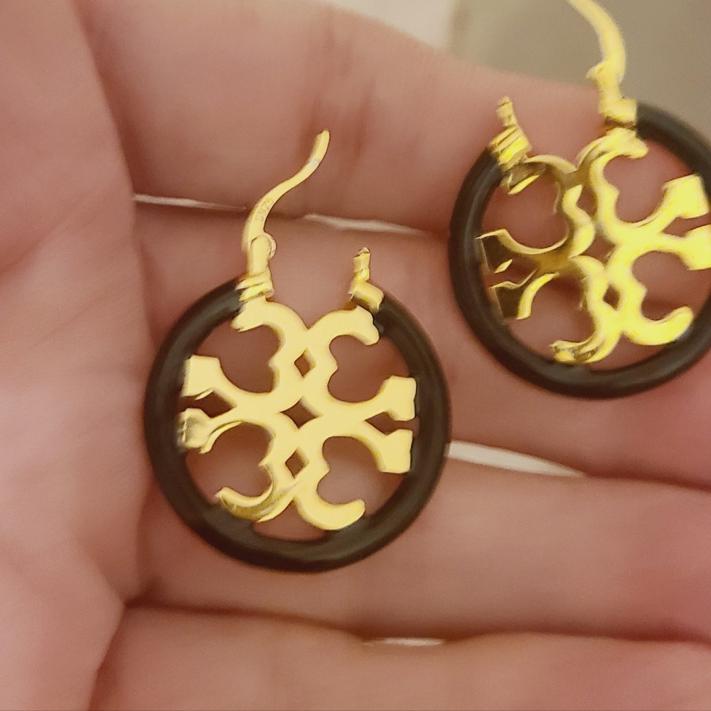 Tory Burch earring